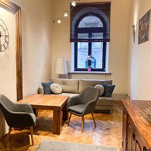 Apartment Sare 11